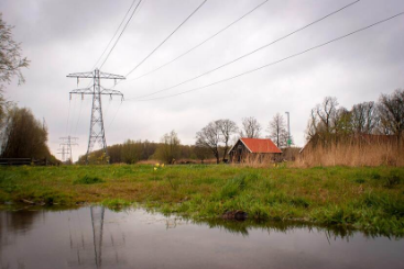 Foto van natuurgebied waar het PFAS concentraties van het wateroppervlakte gemeten is